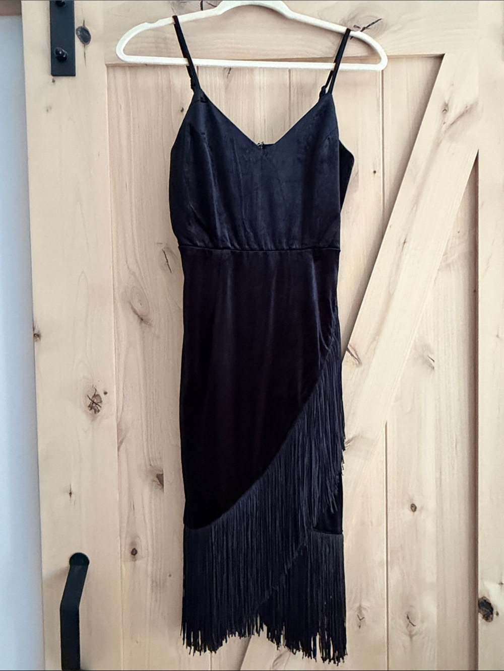 Lulus XS Black Velvet Fringe dress CUTE!! (Like new)